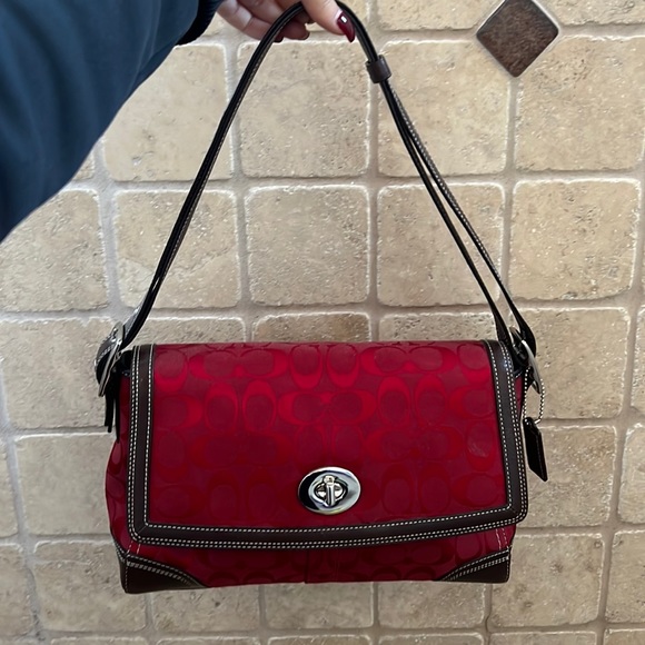 Coach Handbags - Coach purse